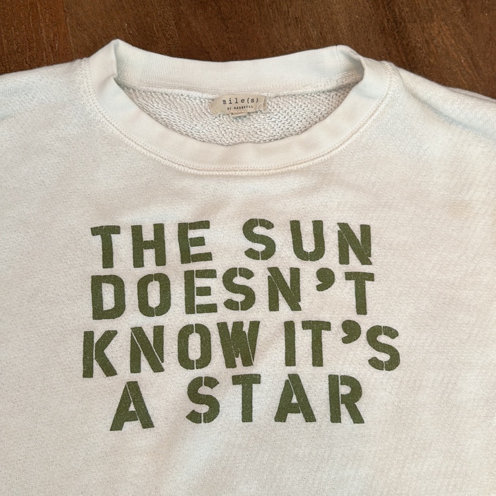 Madewell Sweatshirt - Picture 2 of 2